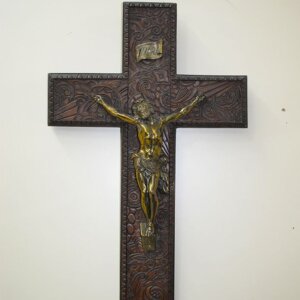 Crucifijo madera y bronce