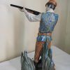 Figura cazador de porcelana - Imagen 2