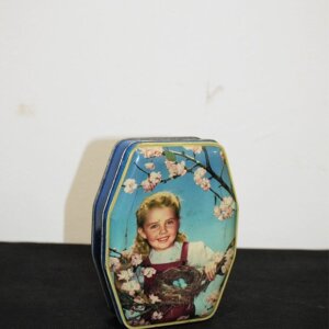 Caja hojalata "Niña"