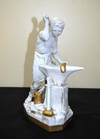 Figura de porcelana herrero - Imagen 2