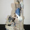 Figura porcelana joven con bandurria - Imagen 5