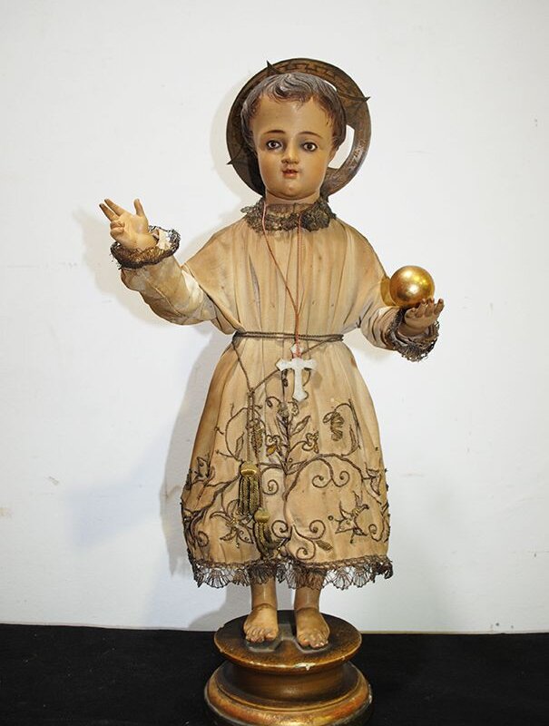 Figura Niño de la bola