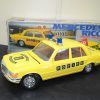 Coche de policía antiguo - Imagen 5