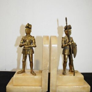 Pareja de sujetalibros
