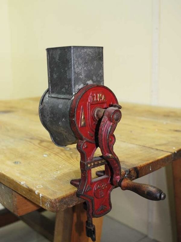 Rallador antiguo Elma