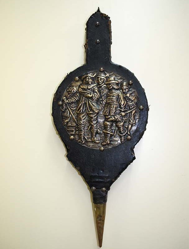 Fuelle de madera y latón