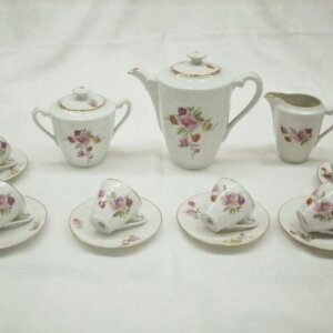 Juego de café con flores