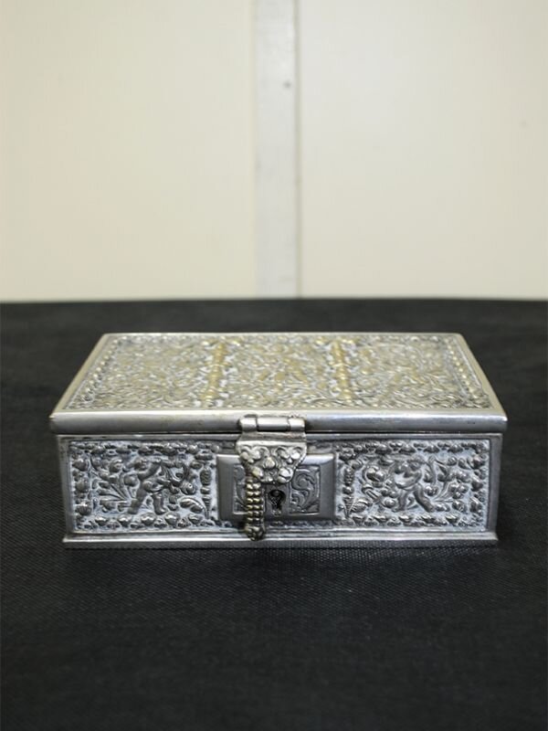 Joyero de bronce angelitos