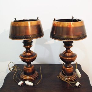 Pareja de lámparas de cobre