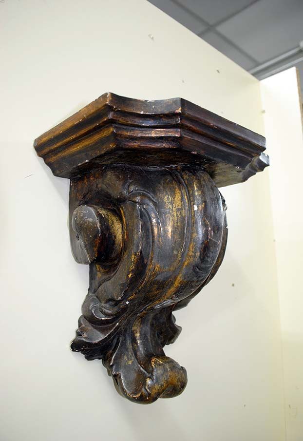 Ménsula de madera tallada - Antiguedades El Apaño