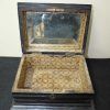 Caja antigua madera negra - Imagen 5