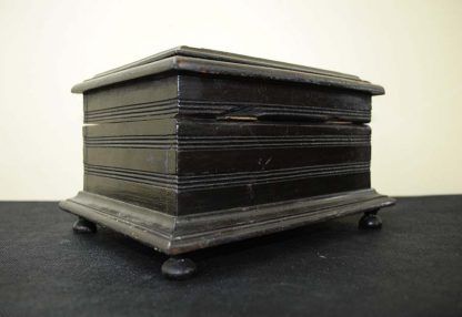 Caja antigua madera negra - Imagen 6