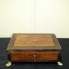 Caja con marquetería y bronces - Imagen 2