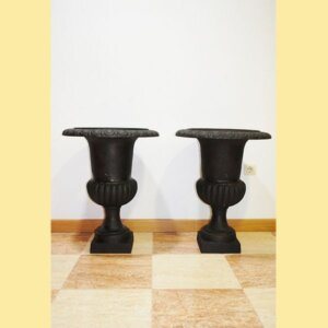 Maceteros copa de hierro