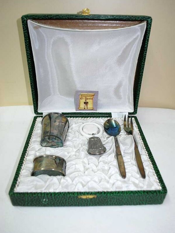 Cubiertos infantiles antiguos