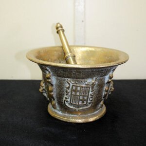 Almirez antiguo de bronce