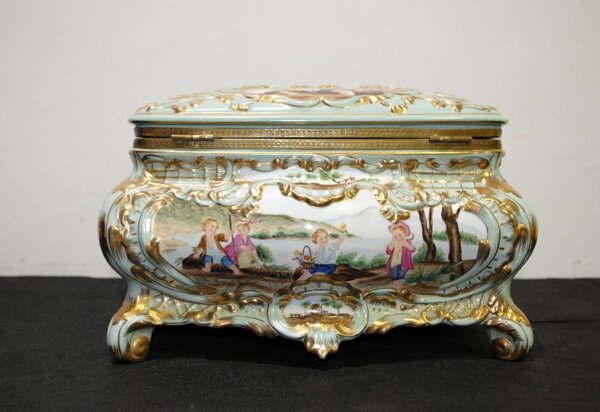 Gran joyero de porcelana - Imagen 12