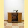 Máquina Singer con mueble