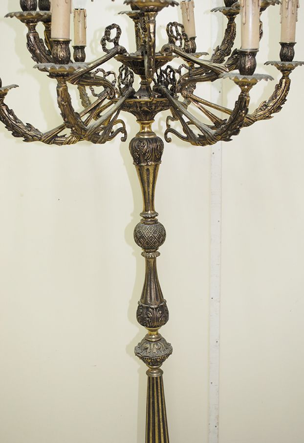 Candelabro de pie 13 luces - Antiguedades El Apaño