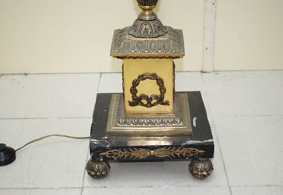 Candelabro de pie 13 luces - Antiguedades El Apaño