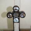 Crucifijo de madera y nácar - Imagen 3