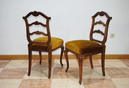 Pareja de sillas de nogal - Imagen 7