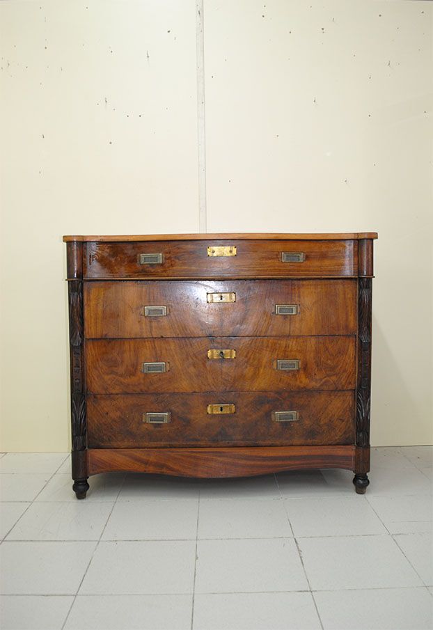 Cómoda de madera - Antiguedades El Apaño