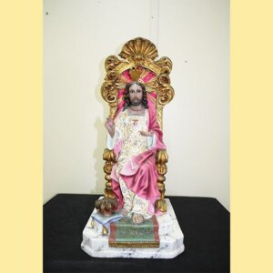 Sagrado Corazón en el trono