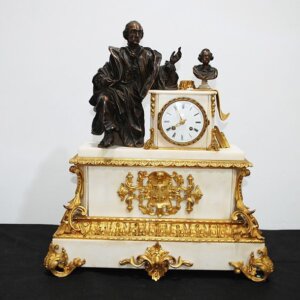 Reloj mármol blanco y bronces