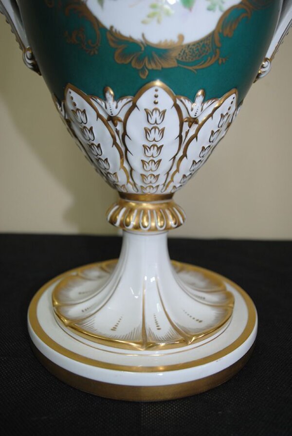 Jarrón con flores de porcelana - Imagen 2