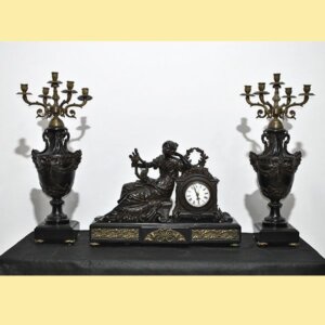 Reloj y candelabros Imperio