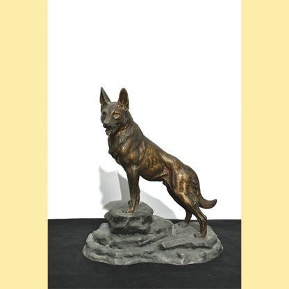 Escultura perro calamina