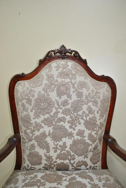Sillones antiguos madera - Imagen 2