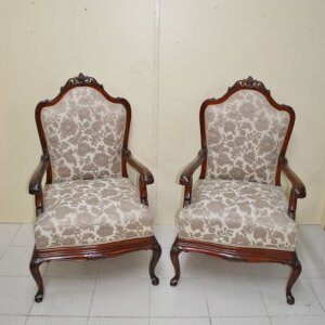 Sillones antiguos madera
