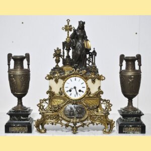 Reloj de mesa en bronce