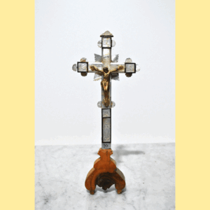 Crucifijo de nácar
