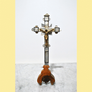 Crucifijo de nácar