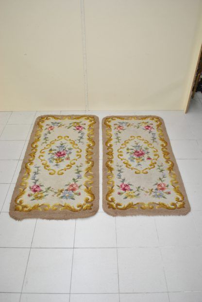 Pareja de alfombras lana