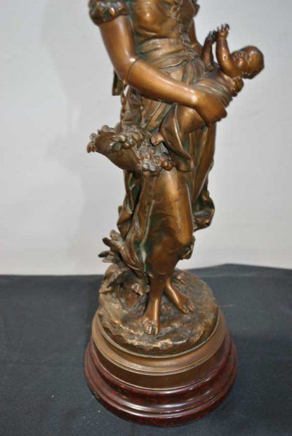 Figura calamina joven con niño - Imagen 6