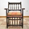 Sillón frailero tallado