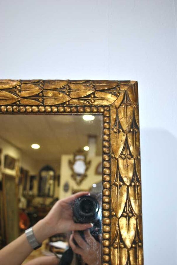 Espejo dorado rectangular - Imagen 3