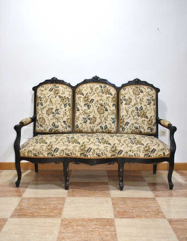 Sofá antiguo Isabelino