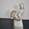 Figura dama y pavo real - Imagen 3