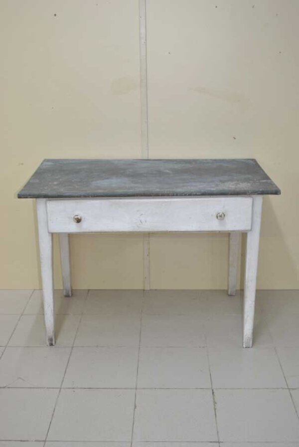 Mesa cocina antigua