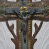Benditera crucifijo tallado - Imagen 4