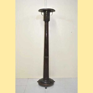 Pedestal de madera 117 cm