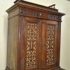 Mueble antiguo con altillo - Imagen 5