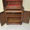 Mueble antiguo con altillo - Imagen 7