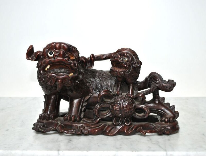 Escultura madera perros foo