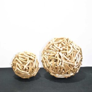 Bolas decorativas de madera